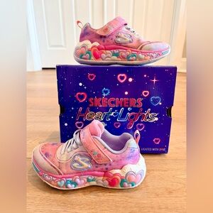 💕Skechers Heart Lights Light up Pink and Purple Sneakers💕